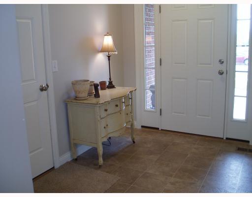 801 Governors Road Troy, OH 45373 - Photo 2 of 12 Gallery Image 2