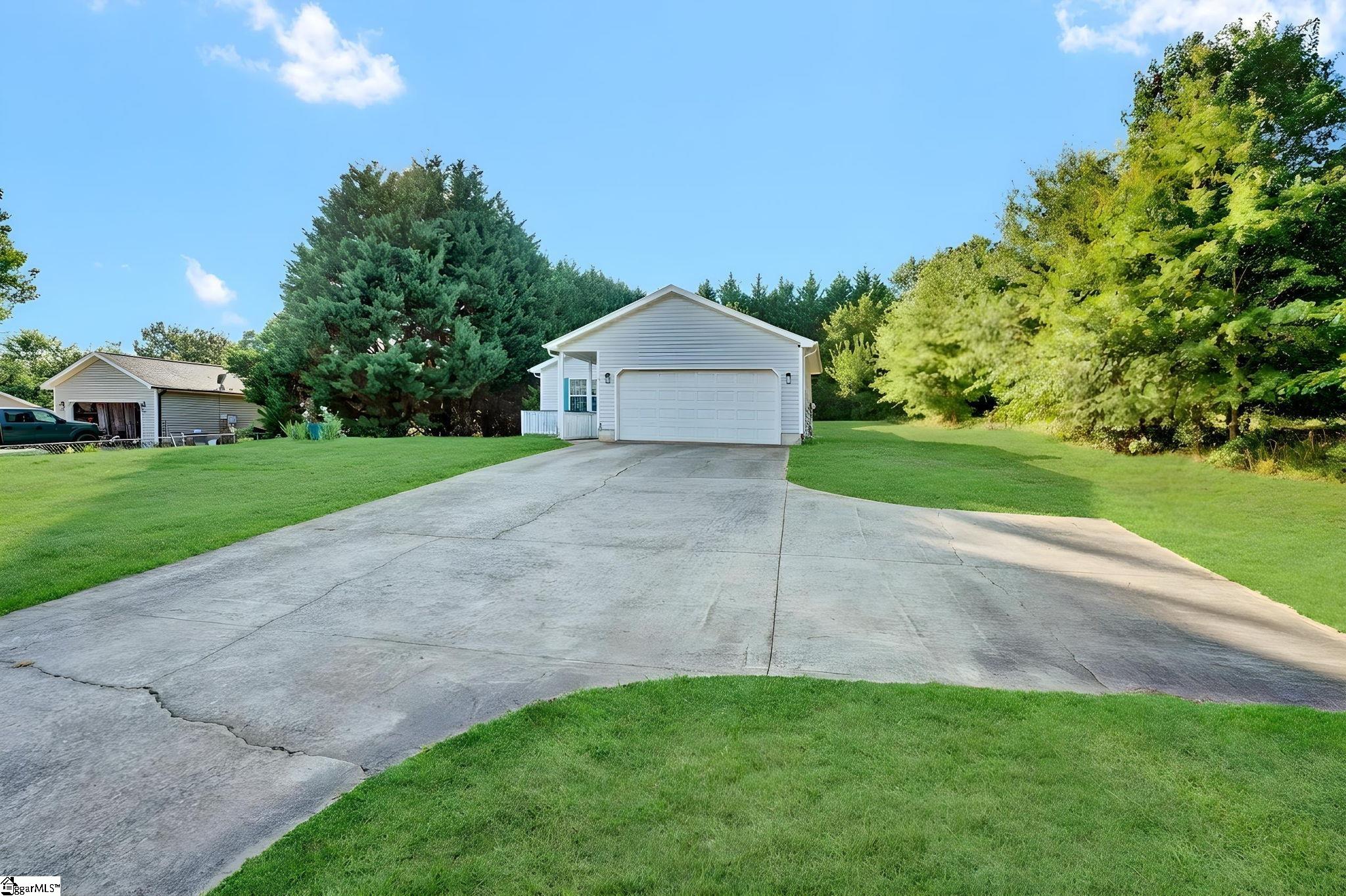 23 Becky Gibson Road Greer, SC 29651 - Photo 34 of 35