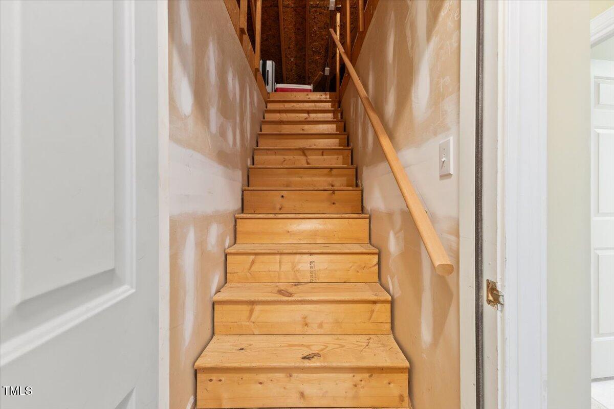 4617 Wee Burn Trail Raleigh, NC 27612 - Photo 56 of 70 a view of entryway