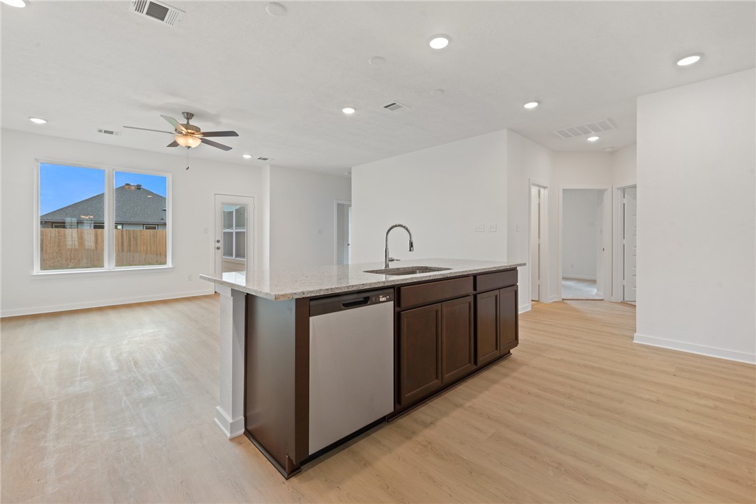 7803 Redbud Road Navasota, TX 77868 - Photo 10 of 39