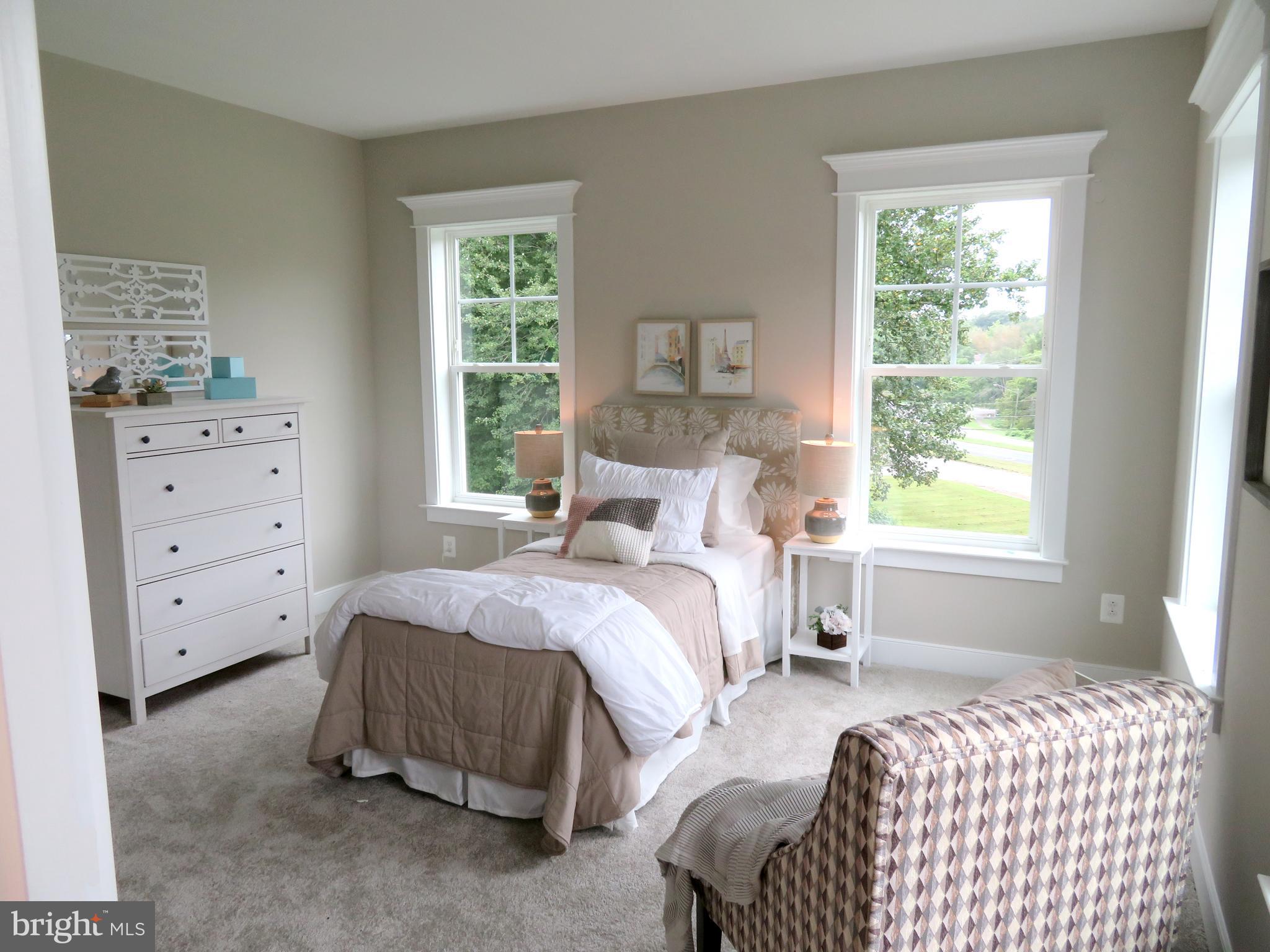 8911 Fort Hunt Road Alexandria, VA 22308 - Photo 23 of 28 Bedroom