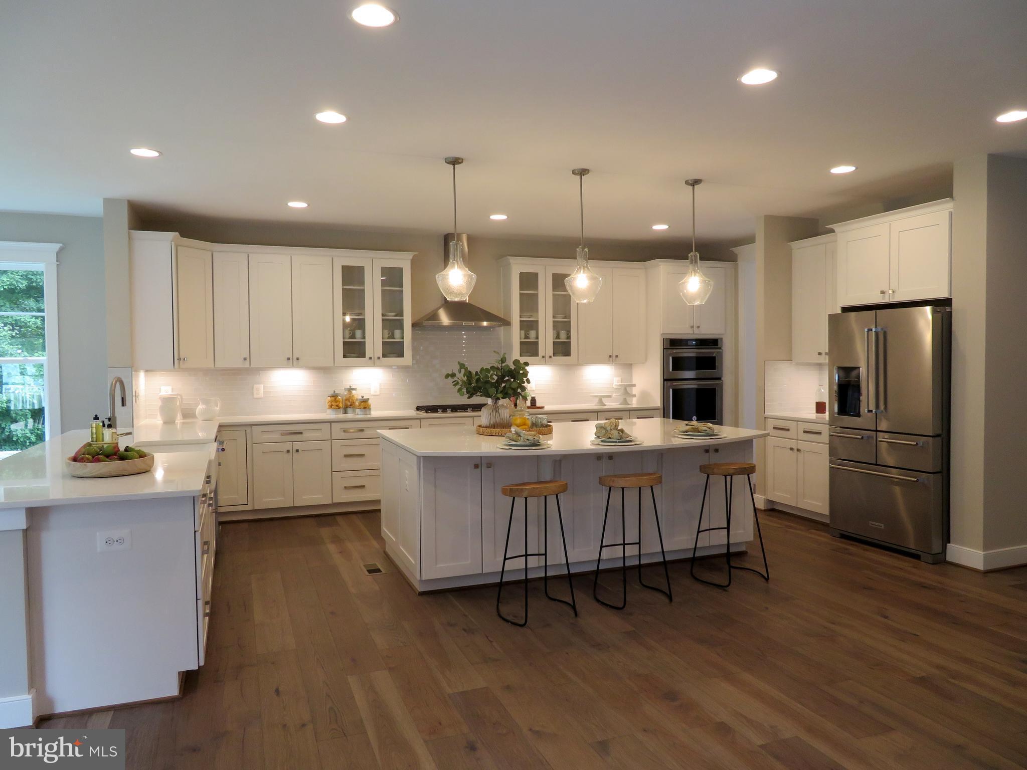 8911 Fort Hunt Road Alexandria, VA 22308 - Photo 10 of 28 Kitchen