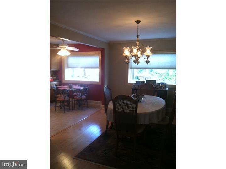 12723 Kenny Road Philadelphia, PA 19154 - Photo 8 of 18