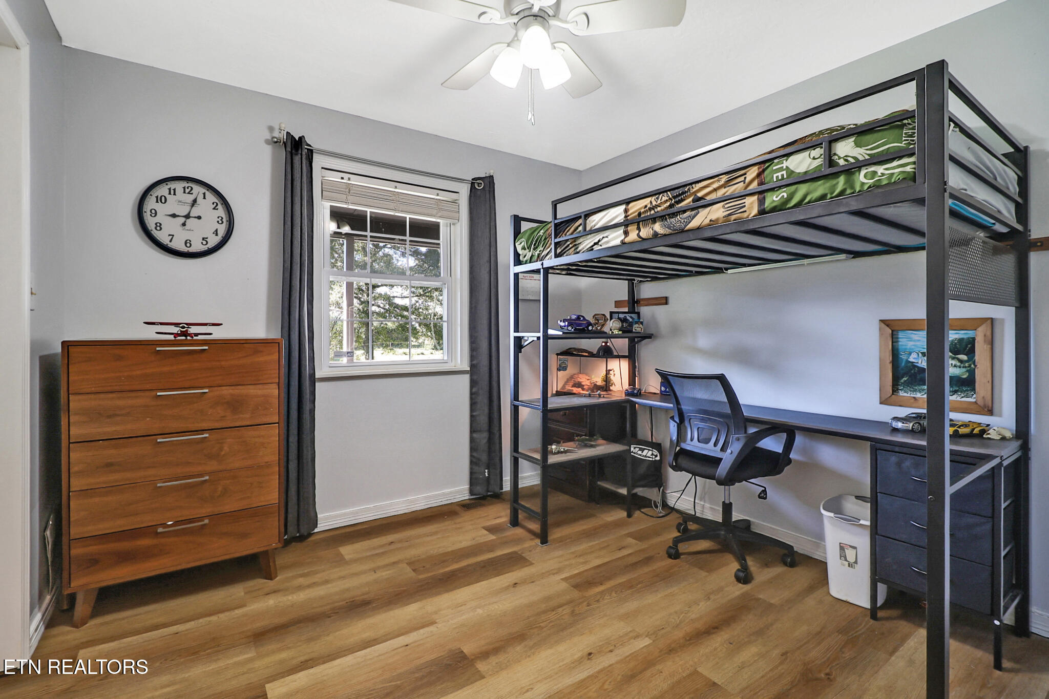 122 Frankfort Road Lancing, TN 37770 - Photo 22 of 60 Bedroom 2