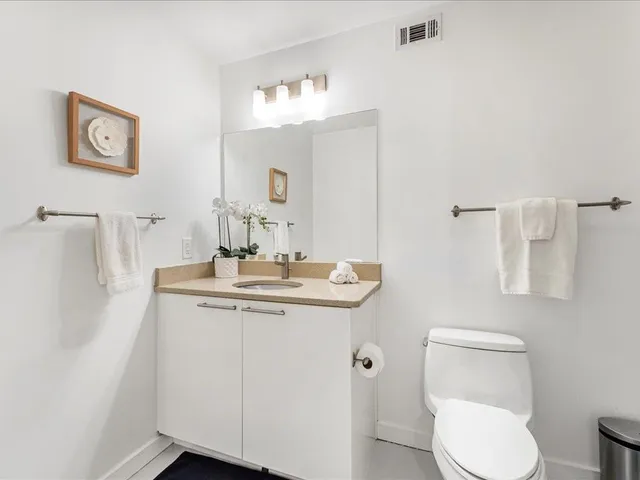 $549,000 | 170 Boulevard Southeast, Unit E312, Atlanta, GA 30312