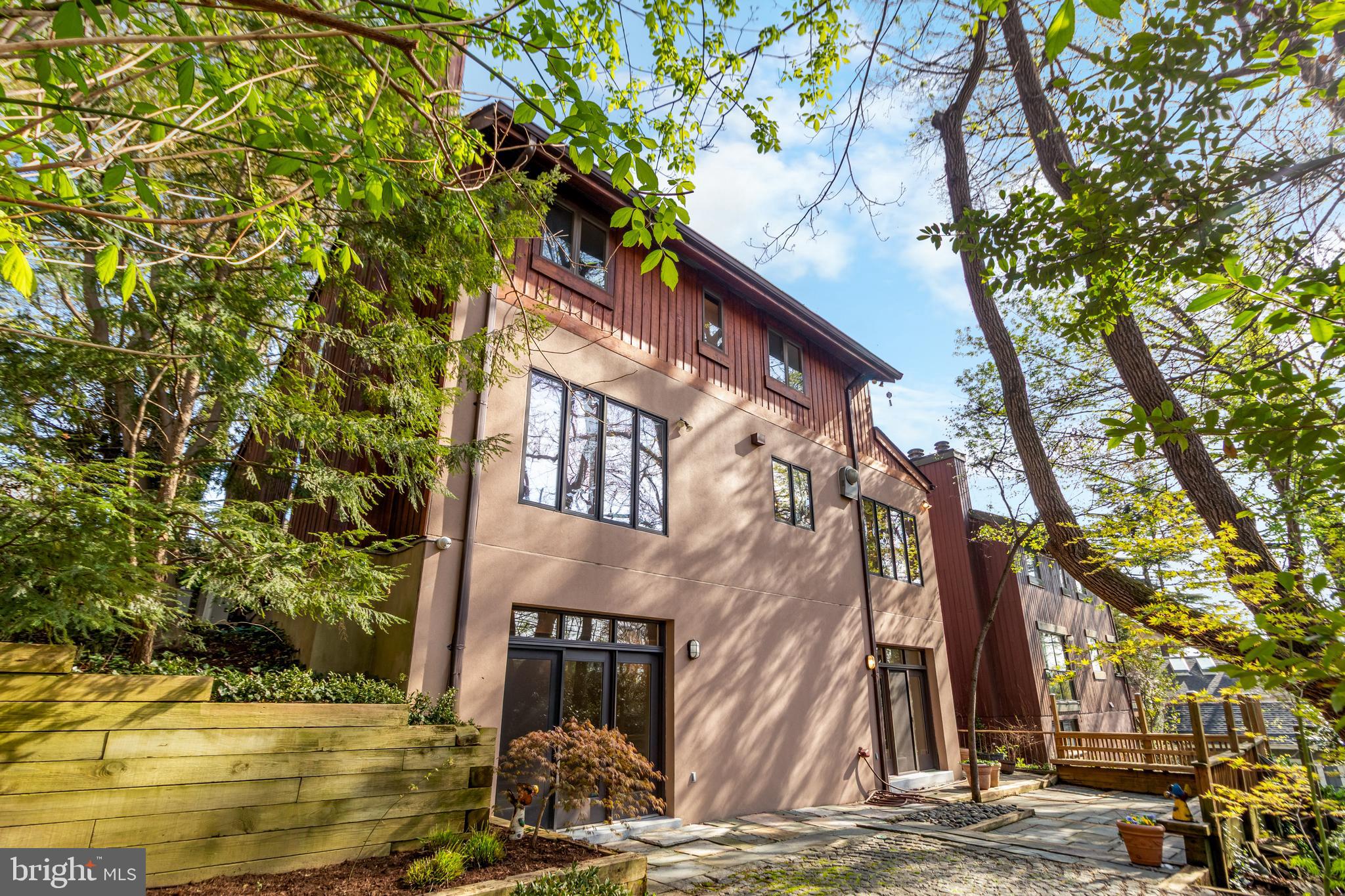 5211 MacArthur Terrace Northwest Washington, DC 20016 - Photo 47 of 53