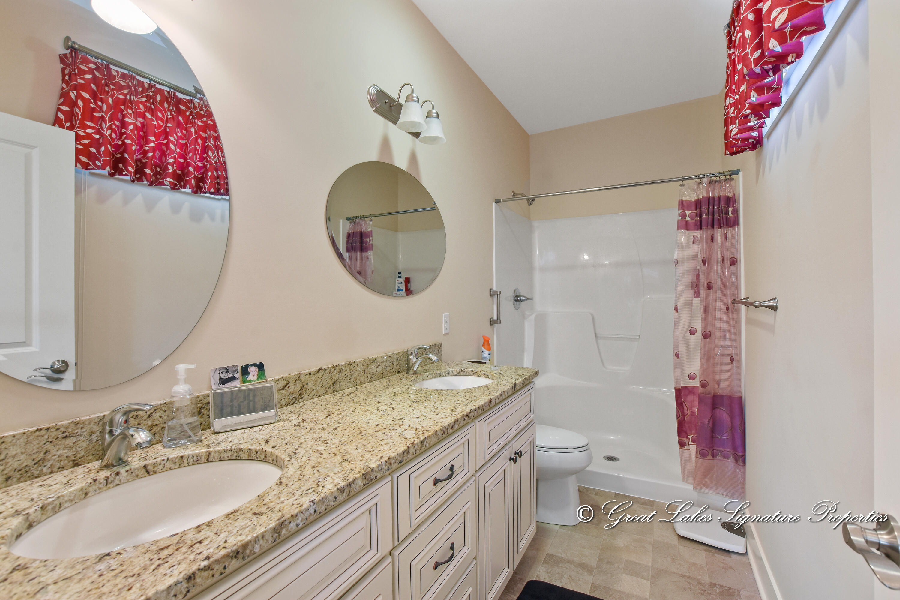 1551 Ctr Hl Road, Unit 36 Lowell, MI 49331 - Photo 15 of 26 DSC_0104