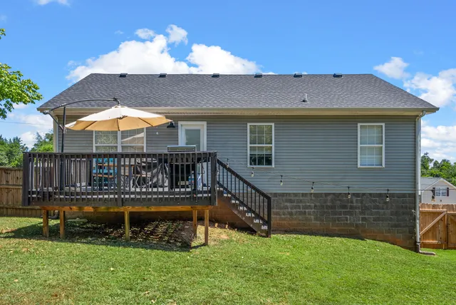 $284,900 | 1108 Gunpoint Drive, Clarksville, TN 37042