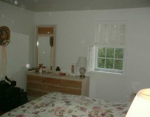 203 Coraopolis Road, Unit 12 Coraopolis, PA 15108 - Photo 7 of 8 Master Bedroom.