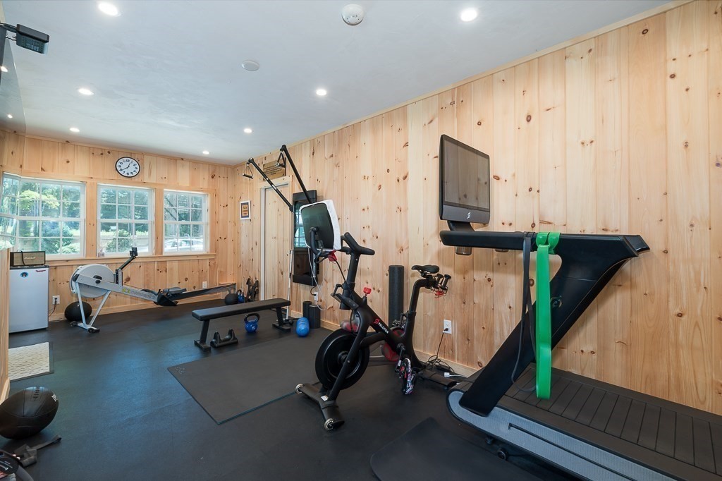 968 Bay Road Hamilton, MA 01982 - Photo 41 of 42 a view of a room with gym equipment