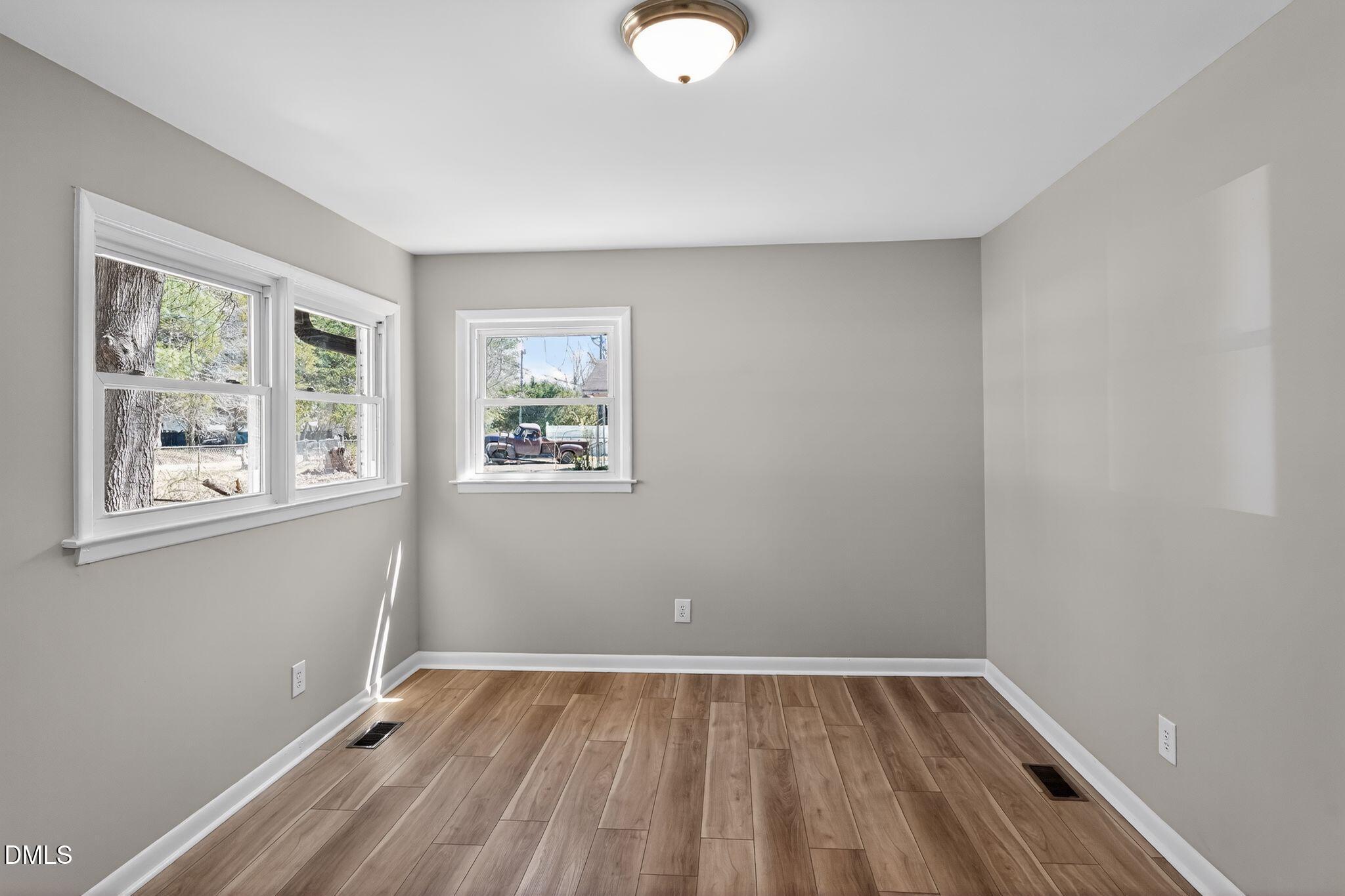2840 Providence Road Raleigh, NC 27610 - Photo 11 of 39 15_2840_Providence_Rd_Raleigh_NC_27610-L
