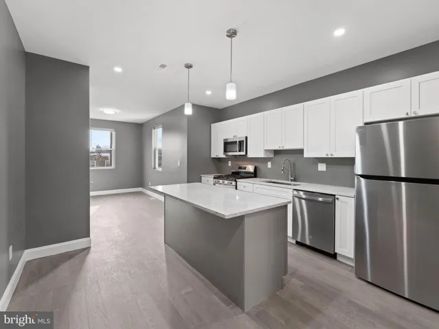 $320,000 | 850 Woodland Avenue, Camden, NJ 08104