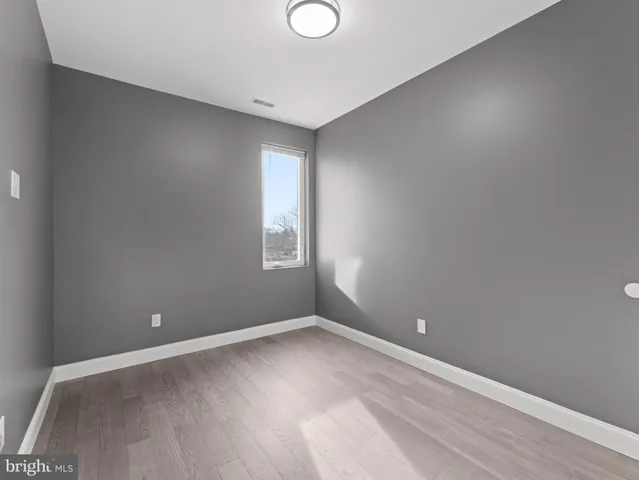 $320,000 | 850 Woodland Avenue, Camden, NJ 08104