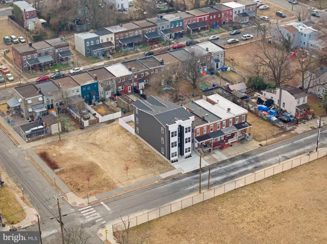 $320,000 | 850 Woodland Avenue, Camden, NJ 08104