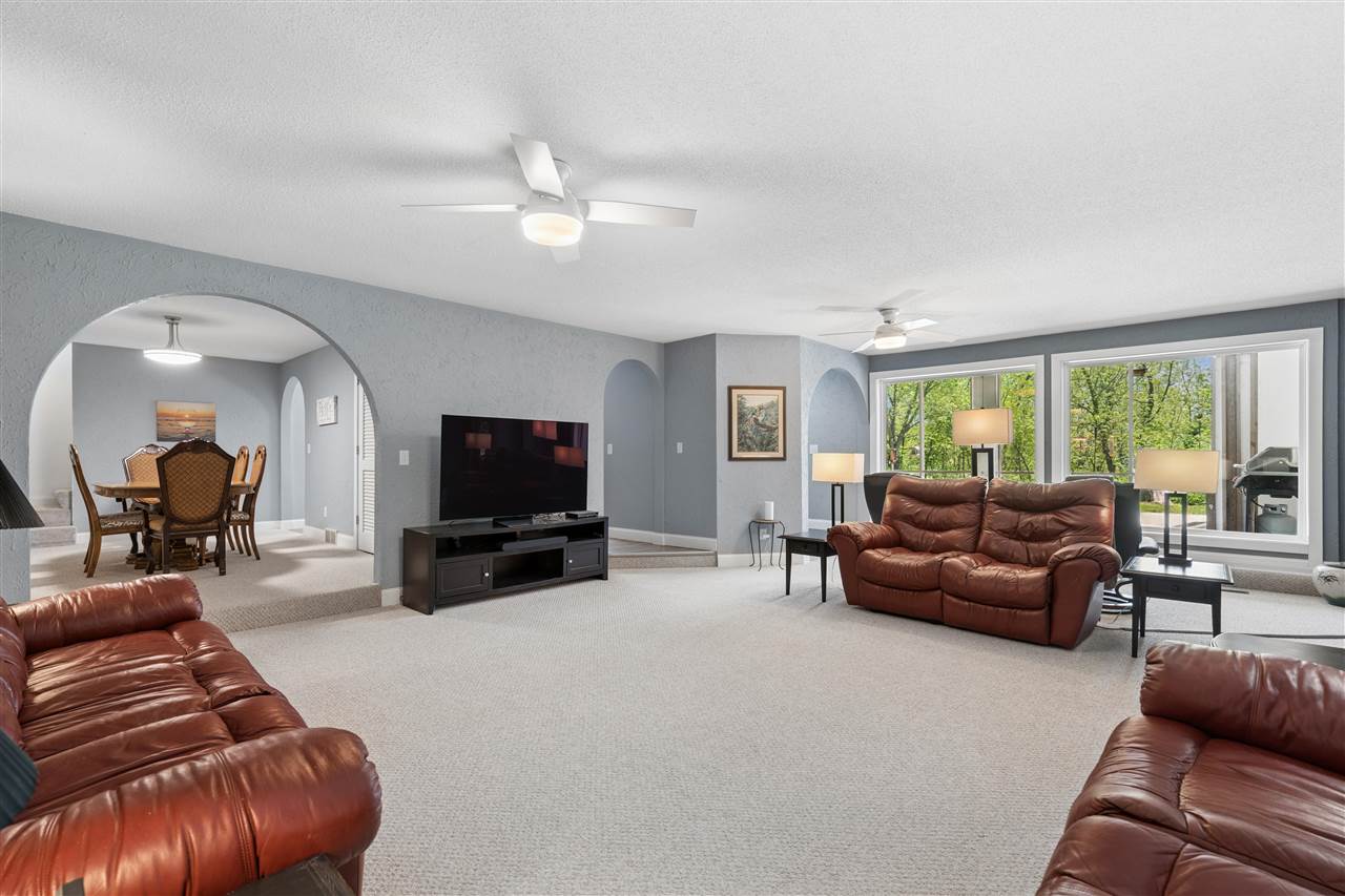 10611 Hawks Haven Road Cedar Rapids, IA 52411 - Photo 11 of 66 Gallery Image 11