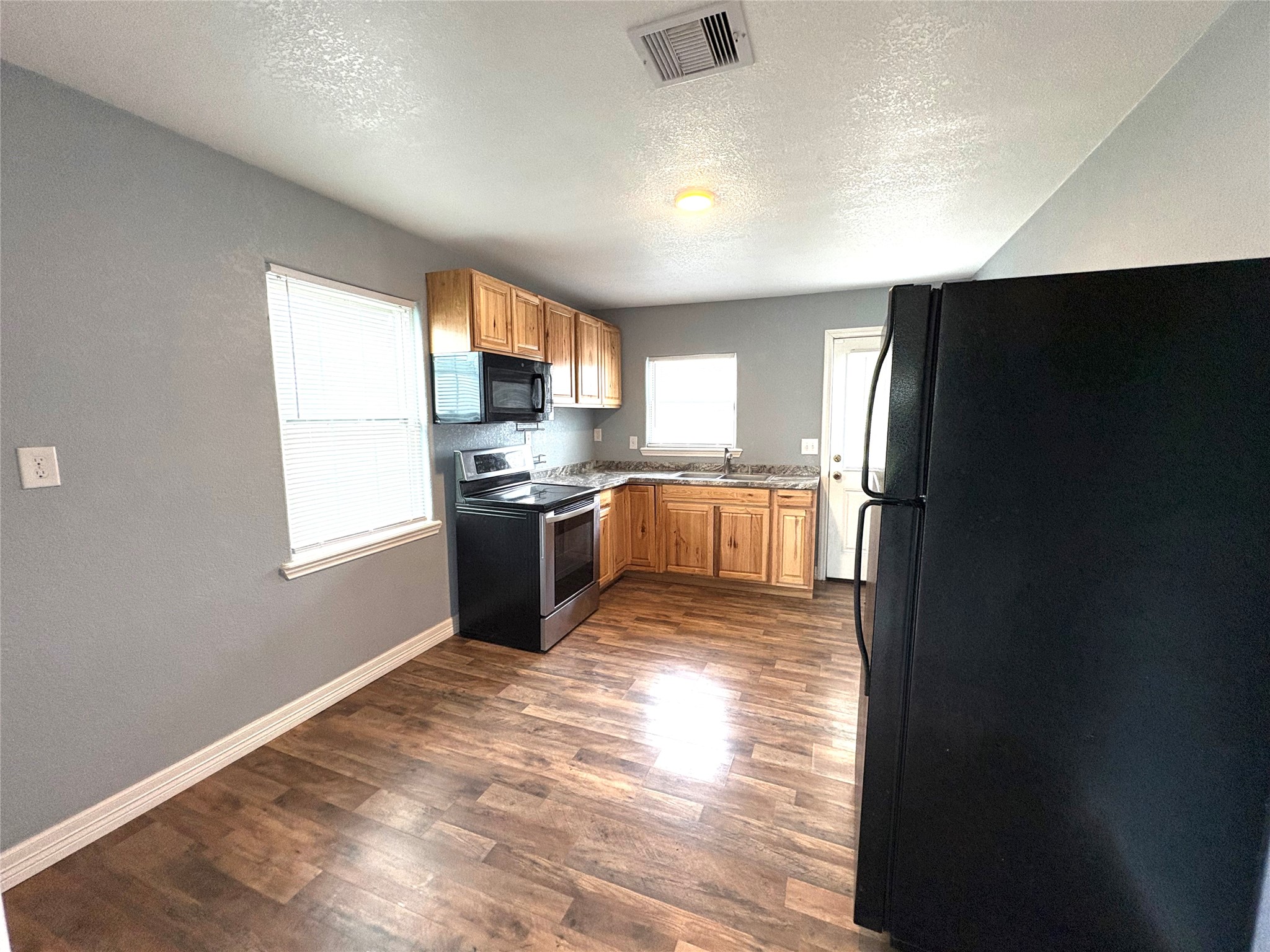 406 North Fig Street Sweeny, TX 77480 - Photo 26 of 36