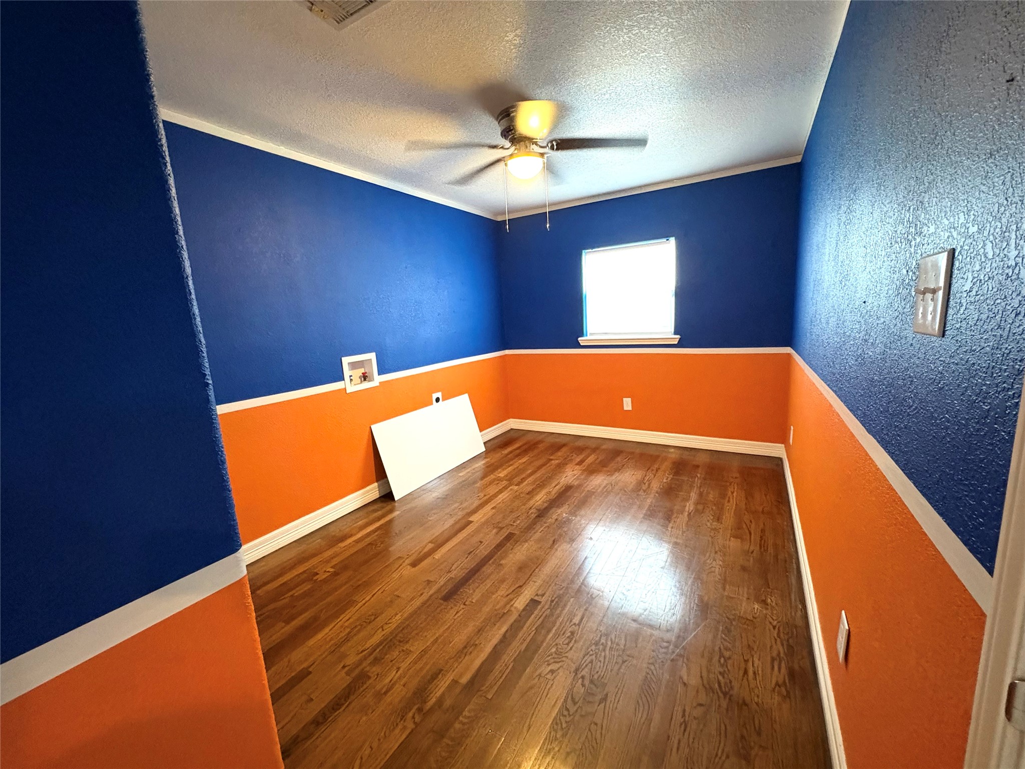 406 North Fig Street Sweeny, TX 77480 - Photo 32 of 36 Bedroom 3