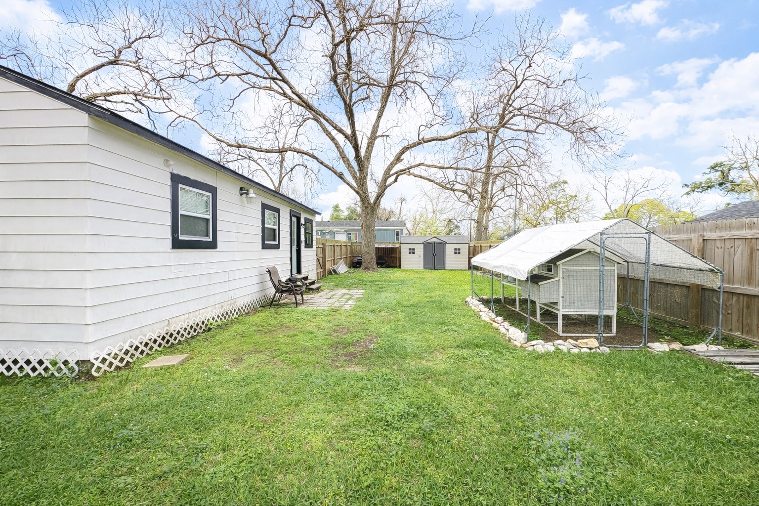 406 North Fig Street Sweeny, TX 77480 - Photo 10 of 36