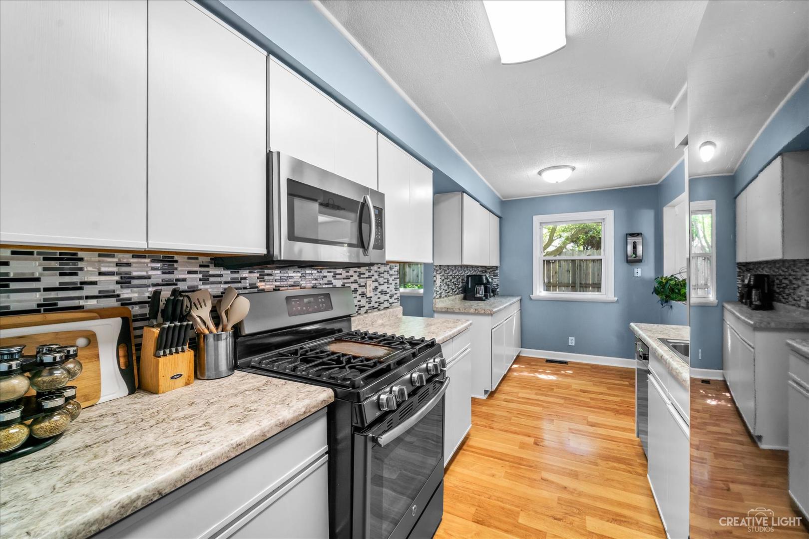 261 Seabury Road Bolingbrook, IL 60440 - Photo 5 of 20