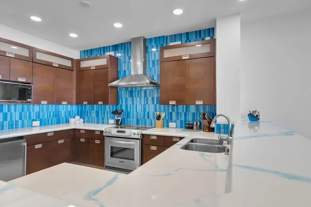 $1,595,000 | 97501 Overseas Highway, Unit 324, Key Largo, FL 33037