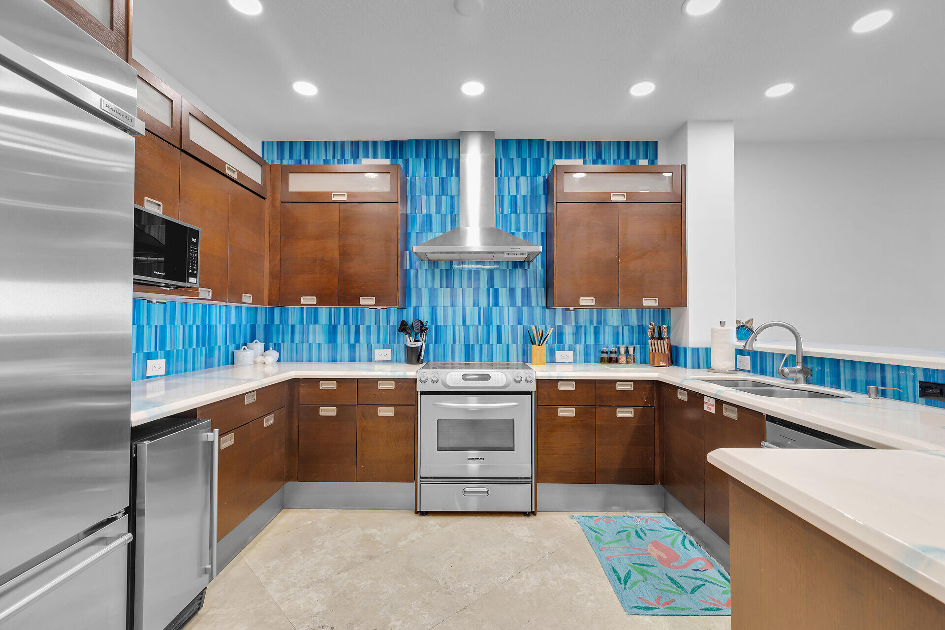 97501 Overseas Highway, Unit 324 Key Largo, FL 33037 - Photo 41 of 75 Kitchen