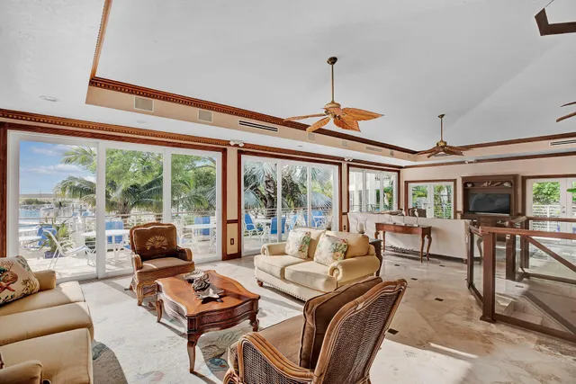 $1,595,000 | 97501 Overseas Highway, Unit 324, Key Largo, FL 33037