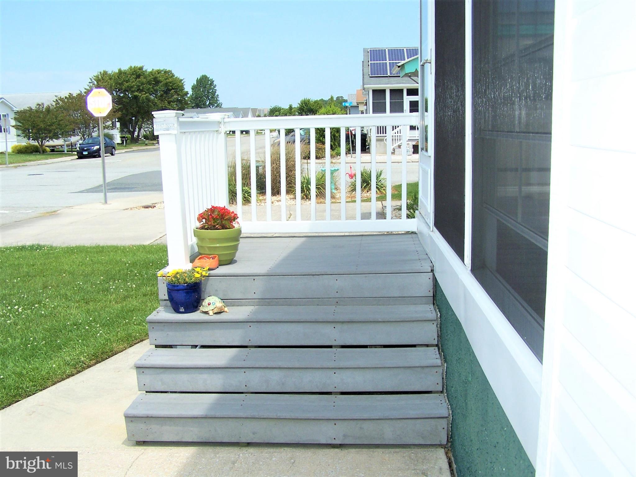 13220 Nantucket Road Ocean City, MD 21842 - Photo 11 of 51 Front Entry Steps
