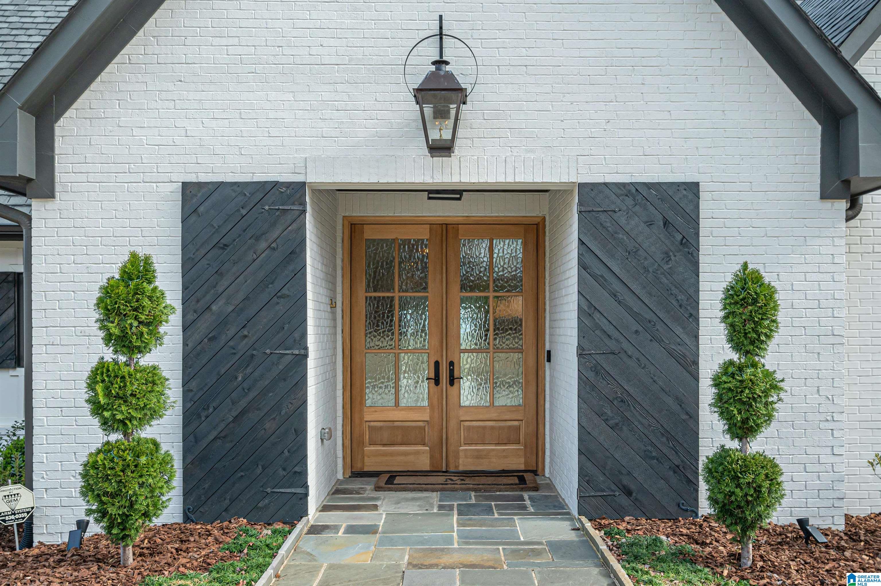 4557 Dolly Ridge Road Birmingham, AL 35243 - Photo 5 of 68