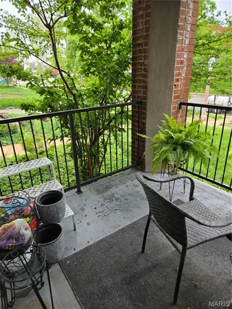 $1,400 | 5528 Waterman Boulevard, Unit 1N, St. Louis, MO 63112