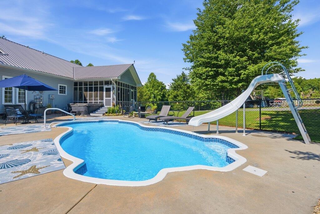 350 Piney Point Road Spring City, TN 37381 - Photo 4 of 82