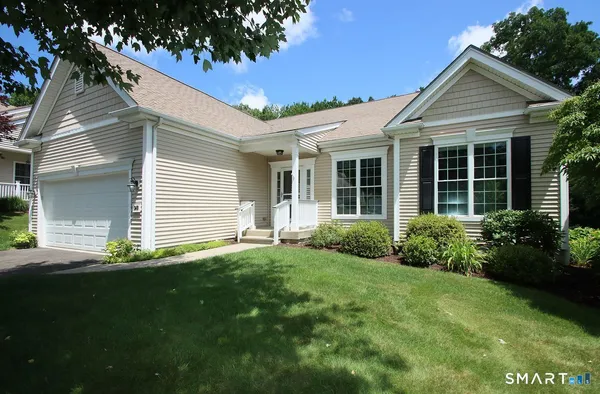 $689,000 | Undisclosed Address, Oxford, CT 06478