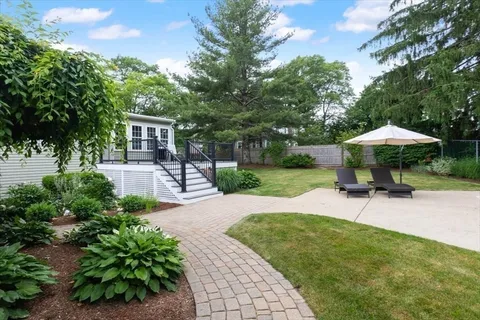 $1,250,000 | 72 Scotland Street, Hingham, MA 02043