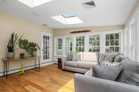 $1,250,000 | 72 Scotland Street, Hingham, MA 02043