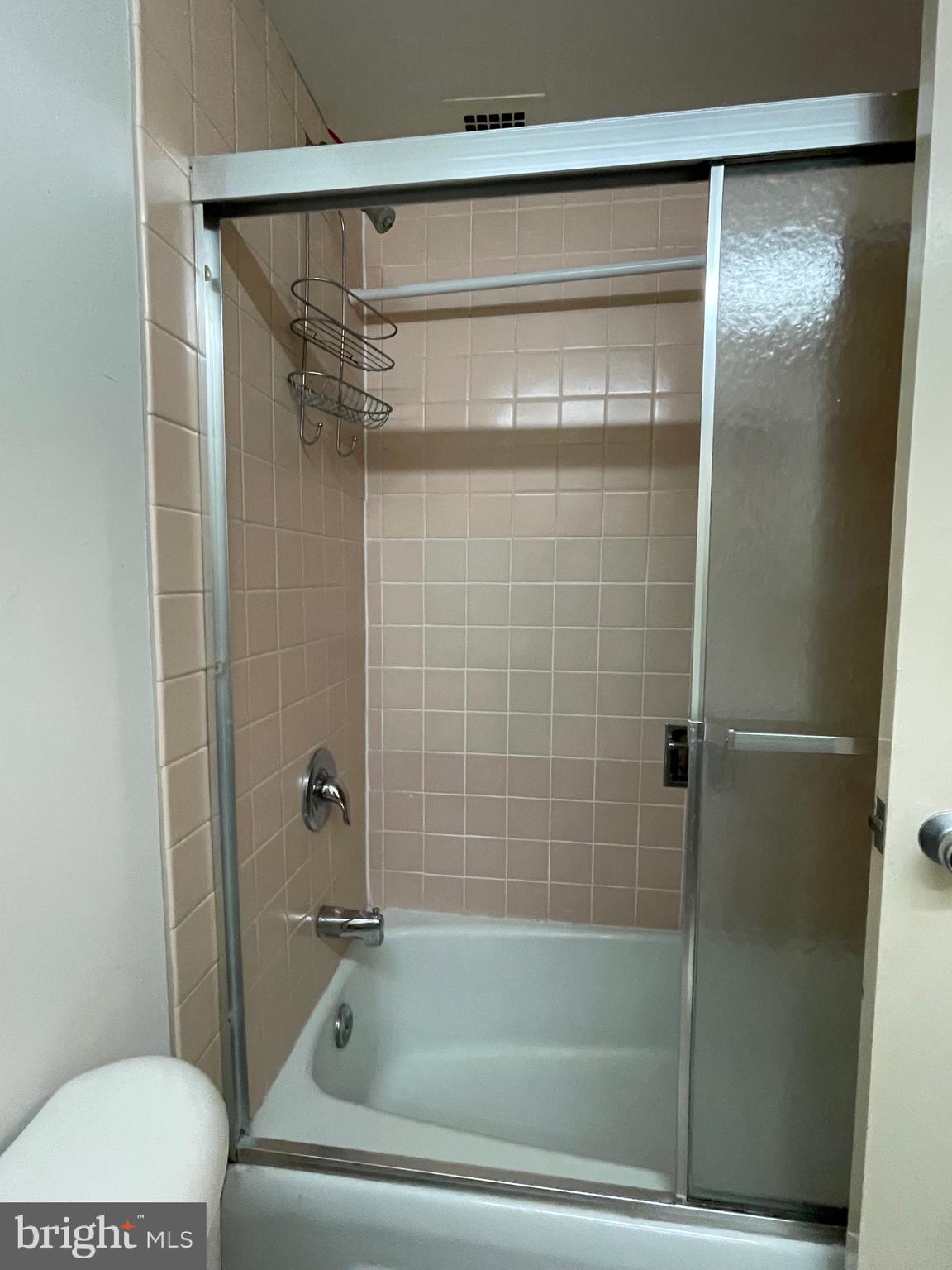 560 N Street Southwest, Unit N606 Washington, DC 20024 - Photo 14 of 39