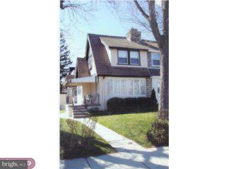 134 Chatham Road Upper Darby, PA 19082 - Photo 2 of 2