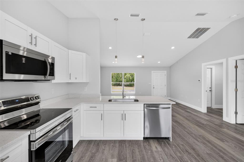 7778 Southwest 146th Ln Road Ocala, FL 34473 - Photo 14 of 31