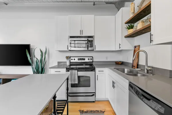 $1,995 | 748 North 3rd Street, Unit 307, Minneapolis, MN 55401