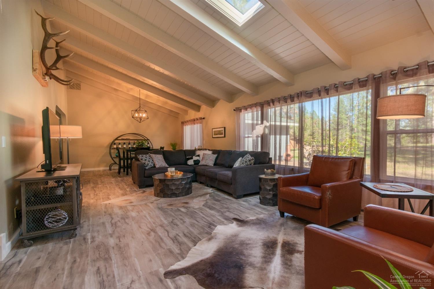 60300 East Ridgeview Drive Bend, OR 97702 - Photo 7 of 22 Additional Photo