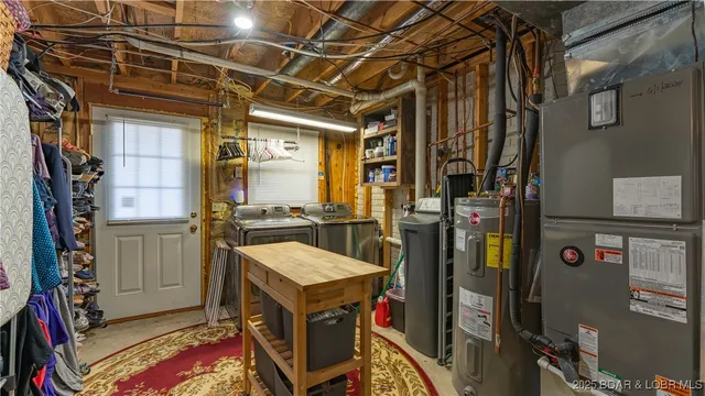 $379,990 | 83 Oak Tree Road, Camdenton, MO 65020