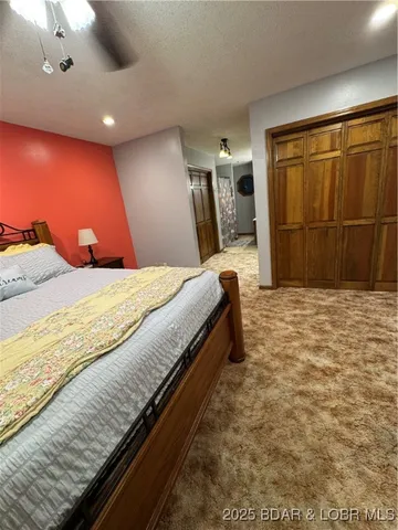 $379,990 | 83 Oak Tree Road, Camdenton, MO 65020