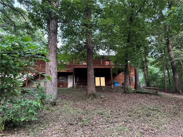 $379,990 | 83 Oak Tree Road, Camdenton, MO 65020