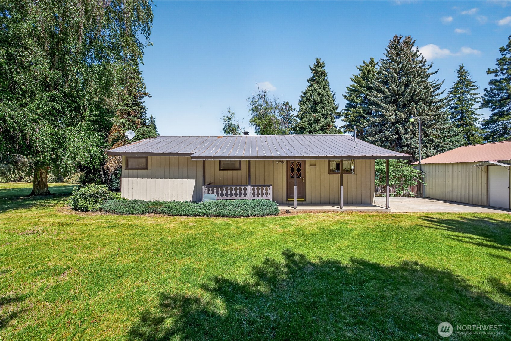 5685 Airport Road Cashmere, WA 98815 - Photo 23 of 28