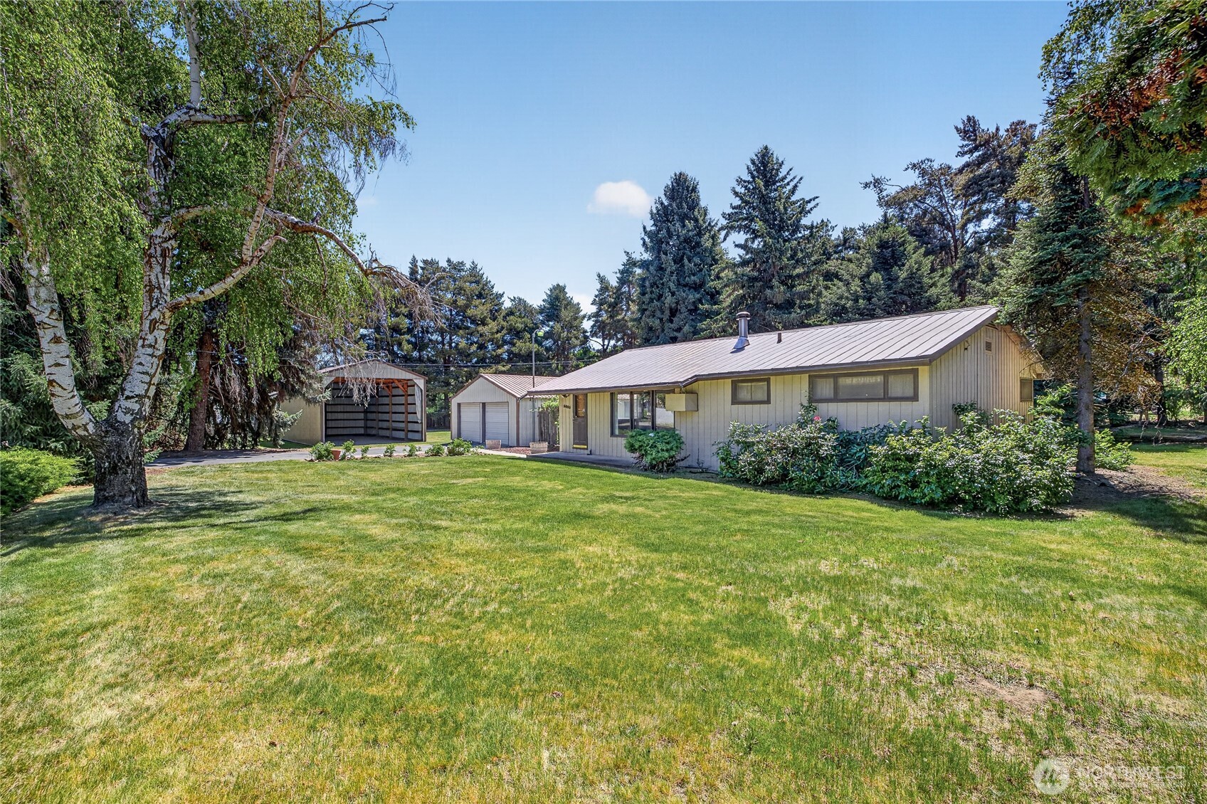 5685 Airport Road Cashmere, WA 98815 - Photo 4 of 28