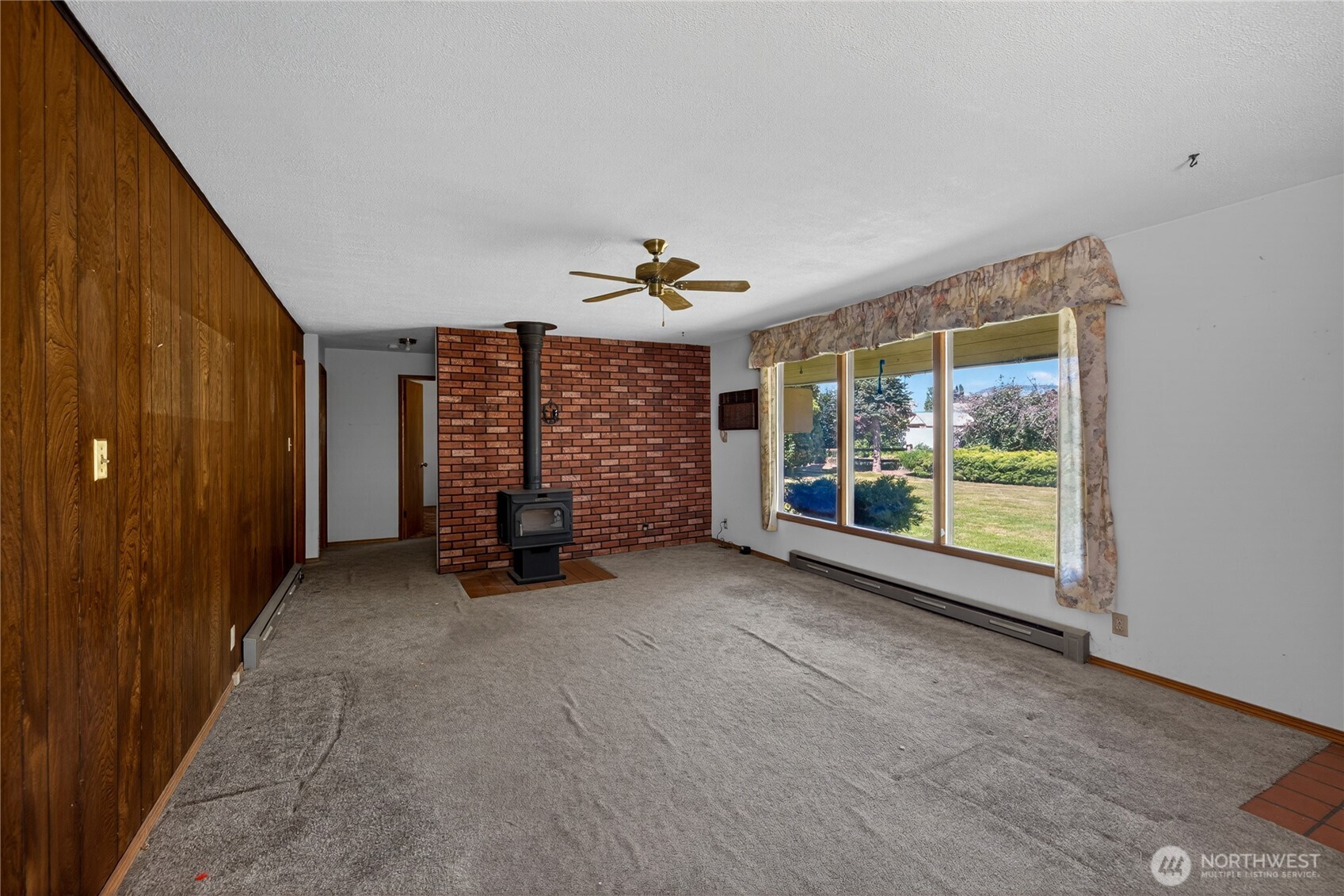 5685 Airport Road Cashmere, WA 98815 - Photo 8 of 28