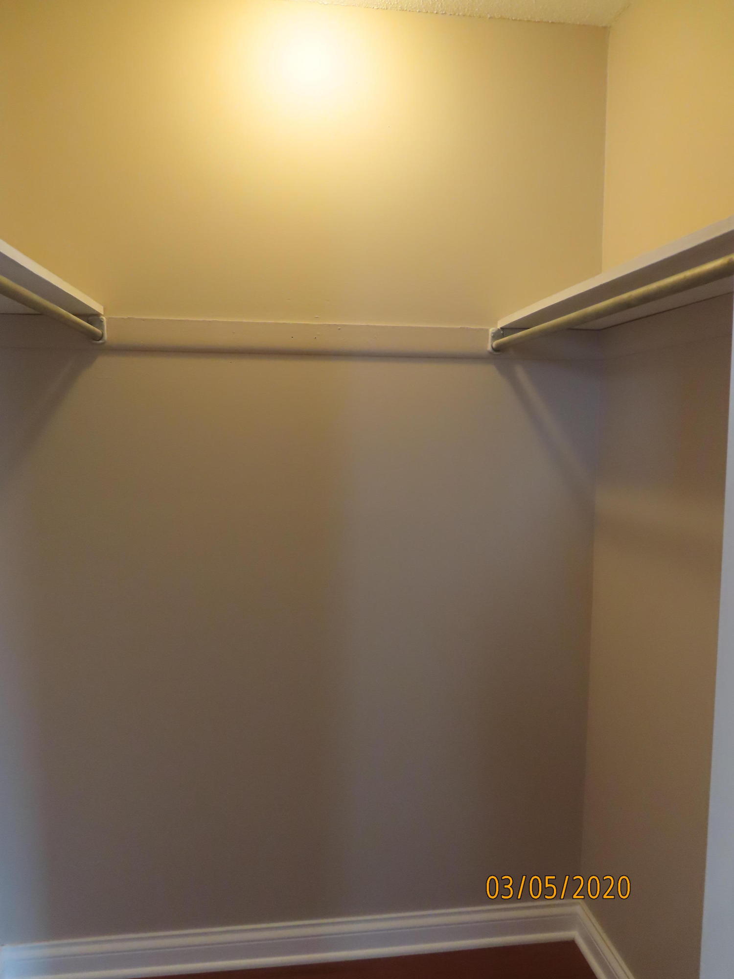 1802 Cannondale Road Knoxville, TN 37922 - Photo 26 of 39 MASTER CLOSET