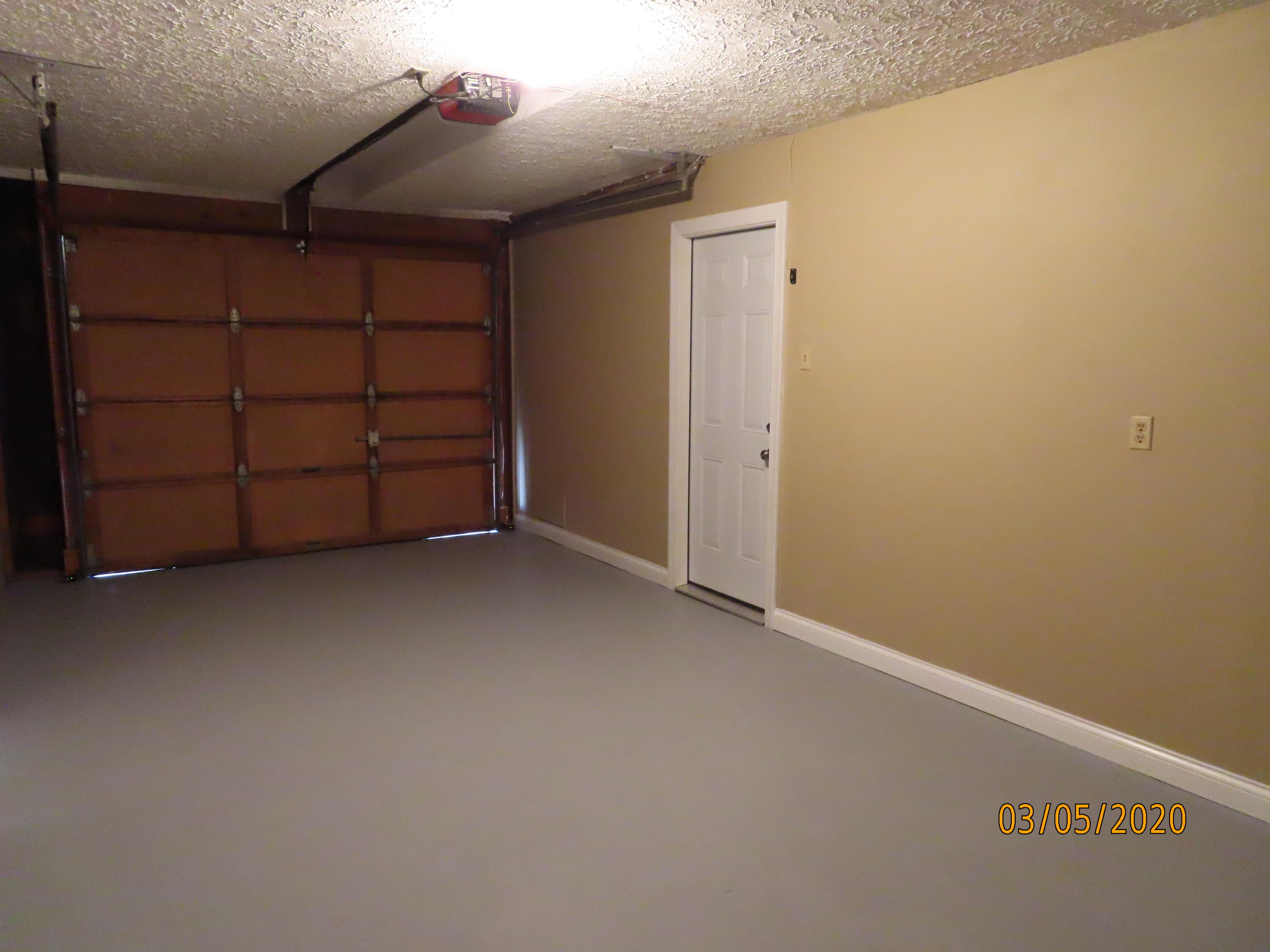 1802 Cannondale Road Knoxville, TN 37922 - Photo 32 of 39 GARAGE