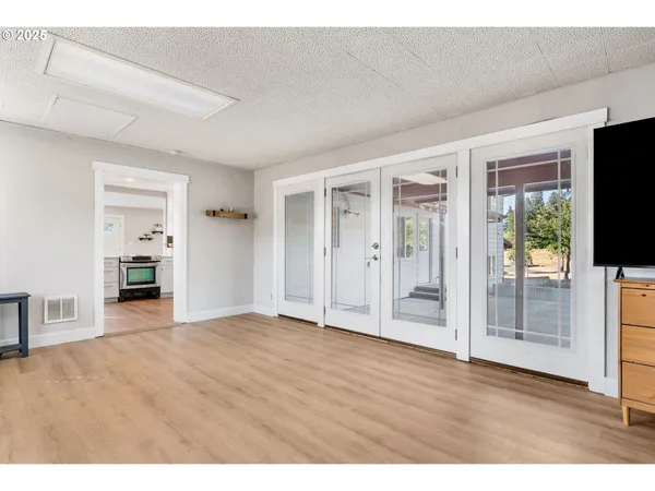 $700,000 | 1175 Northwest Baker Drive, White Salmon, WA 98672