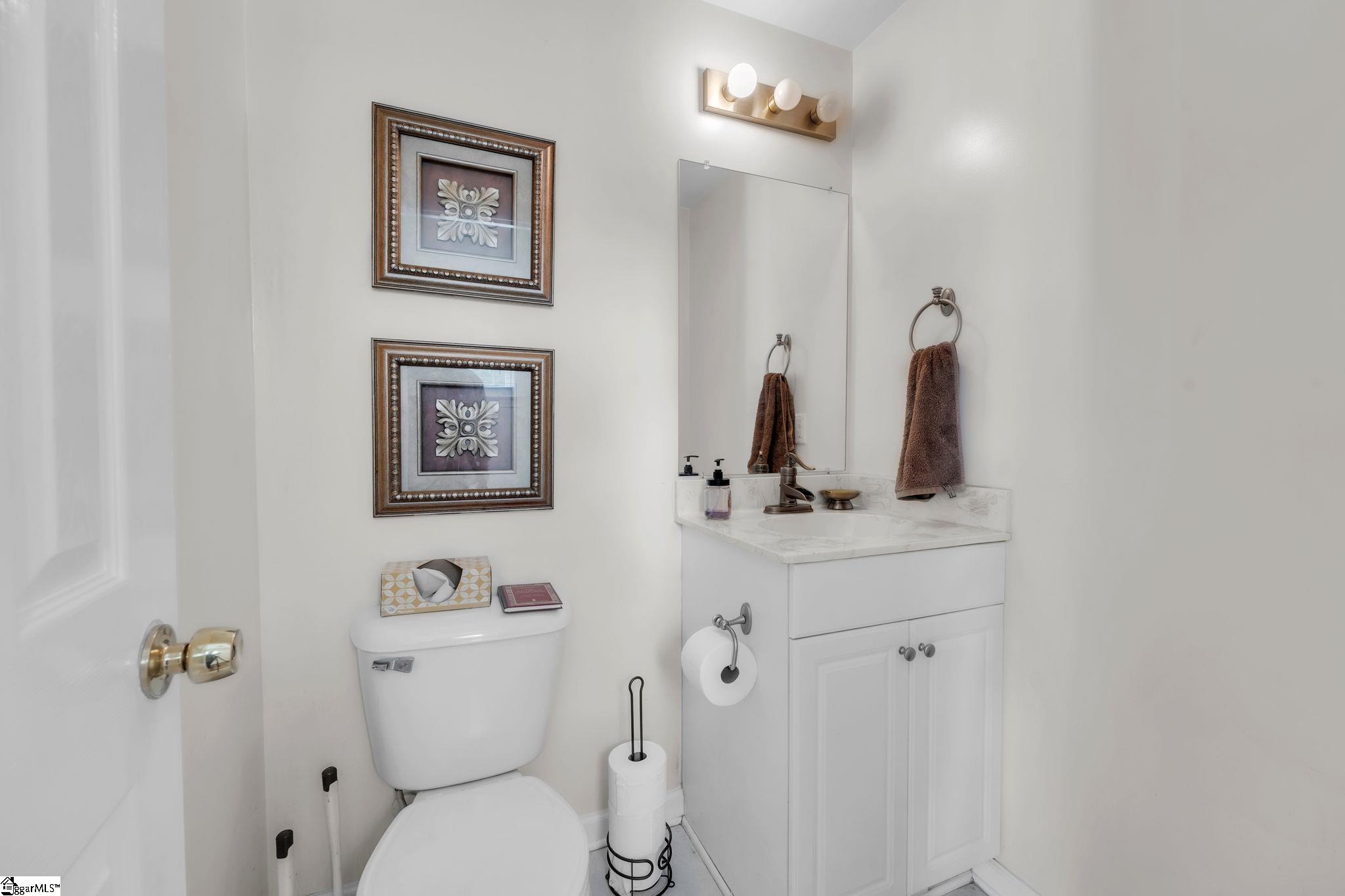 235 Gum Springs Road Taylors, SC 29687 - Photo 13 of 40