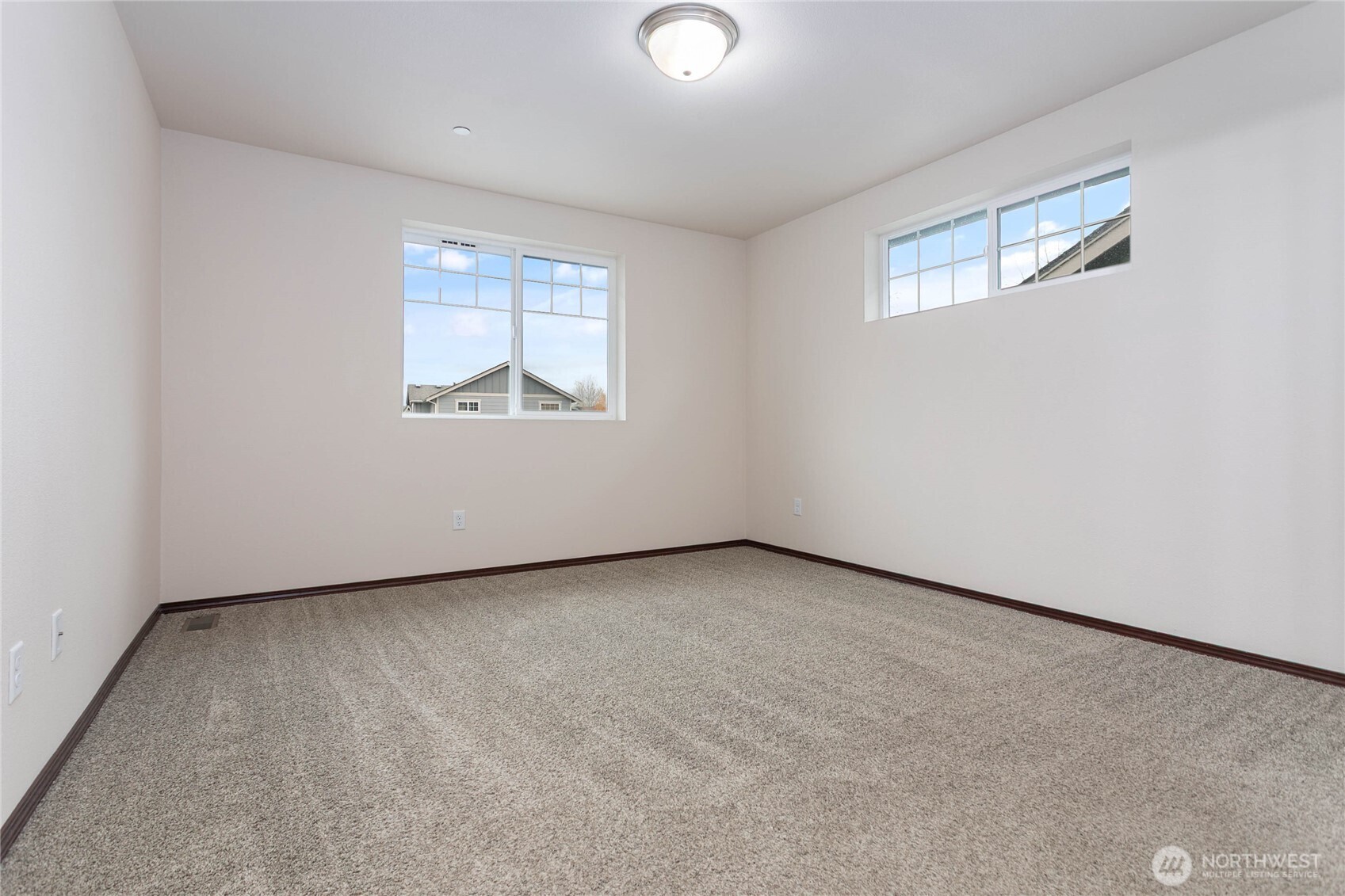 4305 Sumac Lane Bellingham, WA 98226 - Photo 27 of 38 an empty room with a window