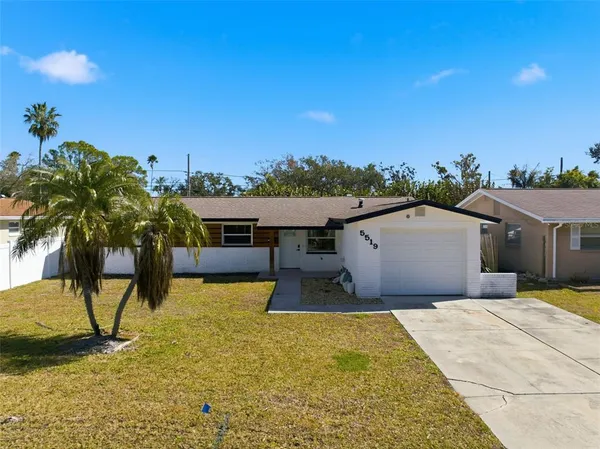 $339,900 | 5519 Denver Street Northeast, St. Petersburg, FL 33703